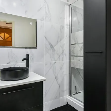 Nice And Bright Flat With Parking At The Heart Of - Welkeys טורקואן